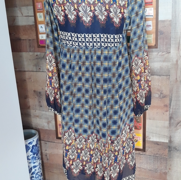 Reborn Dress.             A-34 - Picture 6 of 9